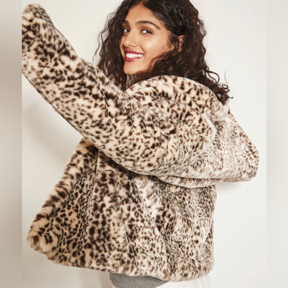 Banana Republic Leopard Print Faux Fur Coat